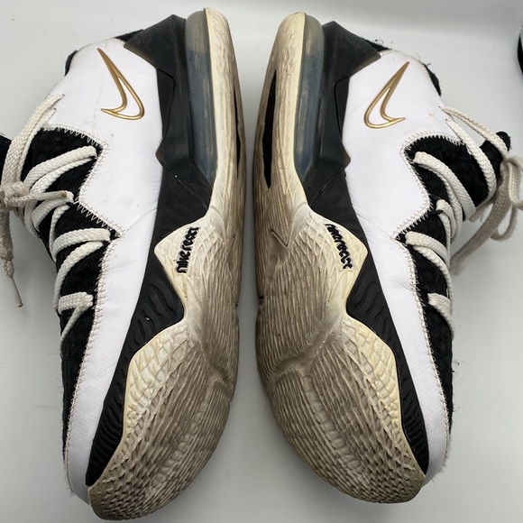 nike lebron 17 low white metallic gold